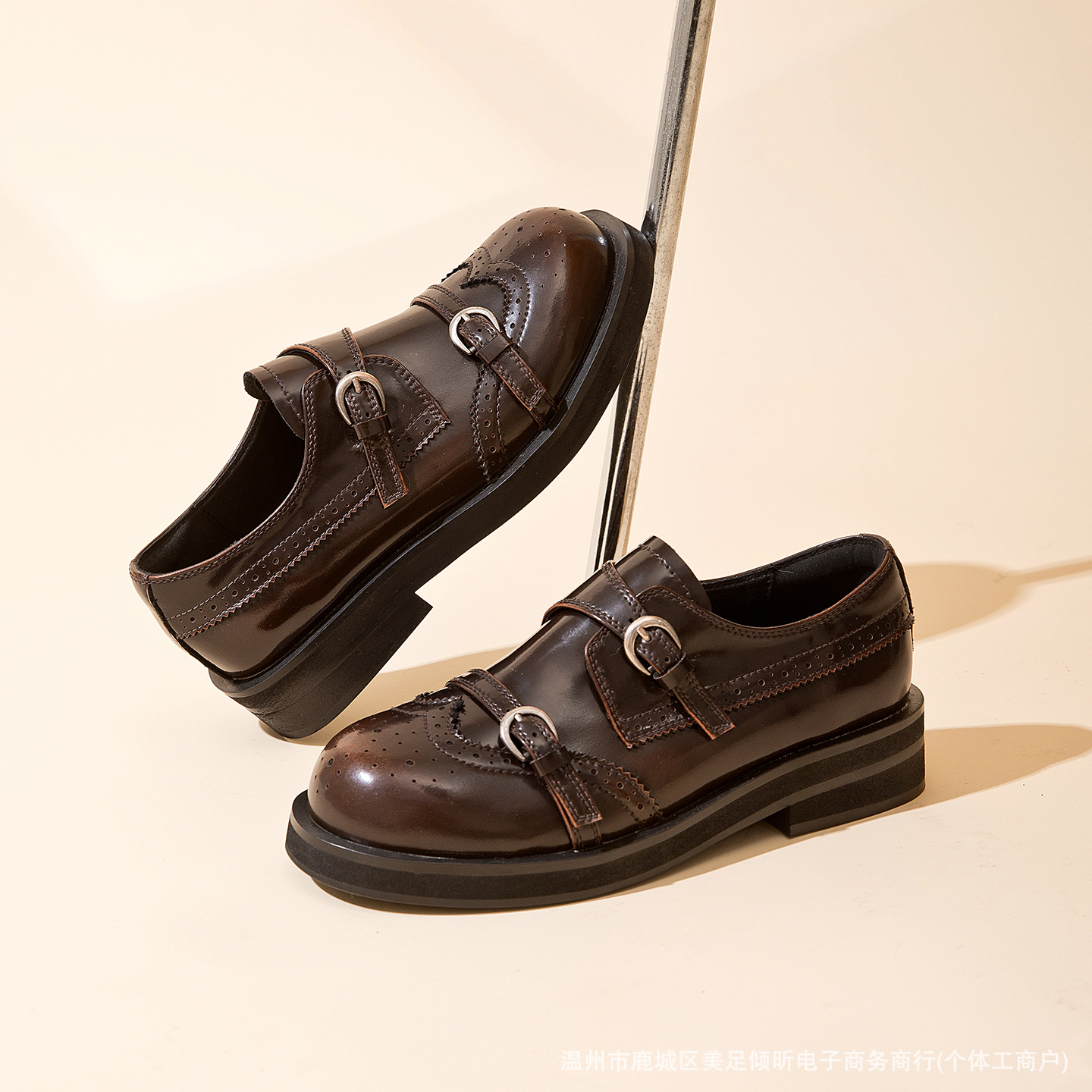 Retro Brogue Double Strap Shoe - đánh giá và giá Oxford Brogue Leather